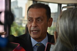 Pelea entre barras de Cerro: “Hay que aplastarlos como cucarachas”, dijo Barchini - Unicanal