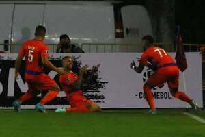 Vídeo: El primer gol de la Libertadores, a los 20 segundos - Fútbol Internacional - ABC Color