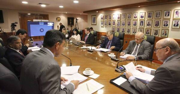 La Nación / Benítez Riera presidirá la Corte desde el 26 de febrero