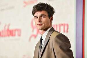 ¿Jacob Elordi está en problemas?: lo investigan por supuestamente agredir a un reportero - Gente - ABC Color