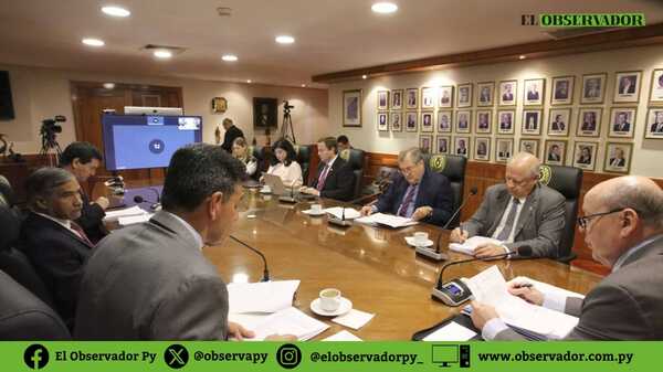 Corte mantiene conformación de salas y reorganiza las circunscripciones judiciales