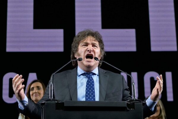 Milei tildó de «delincuentes» a los legisladores que «descuartizaron» la ley ómnibus