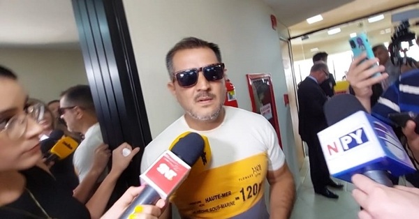Desconocido interrumpió y amedrentó a legisladoras en plena sesión