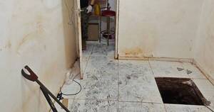 Diario HOY | Auto que iba y venía a casa de ‘Gordiño’ hallan incinerado, en túnel levantaron muchas huellas