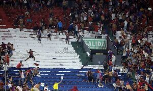 Polis piden a clubes delatar identidad de los “barras”