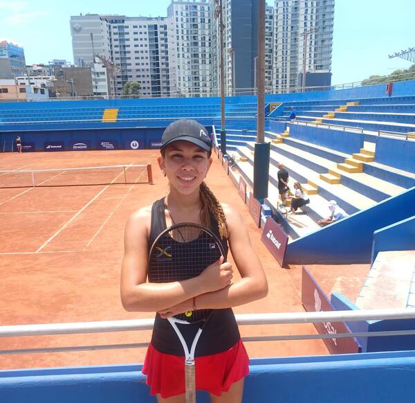 Valeria Santander pierde en singles pero gana en dobles en Lima - La Tribuna