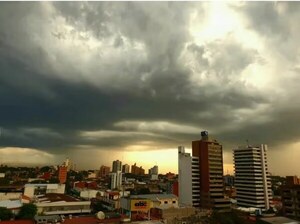 Meteorología: más calor intenso y pronóstico de tormentas para este jueves - Noticiero Paraguay