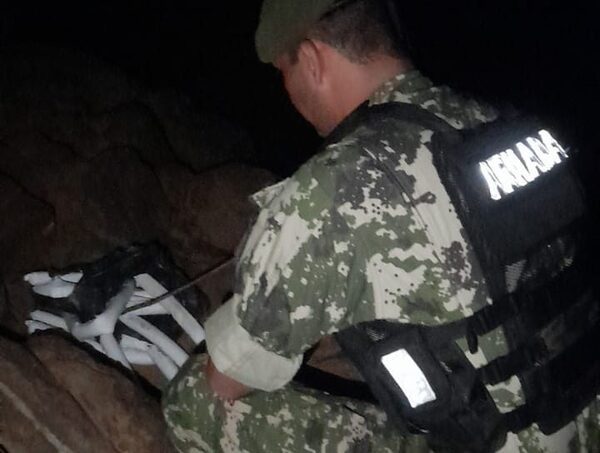 Hallan dinamita en gel en la ribera del río Paraná · Radio Monumental 1080 AM