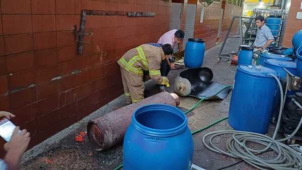 Fuga de amoníaco en fábrica deja un muerto y más de 30 heridos