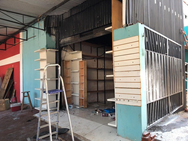 Susto tras incendio en local del circuito comercial de Encarnación