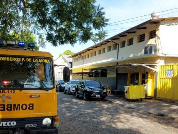 Clausuran fábrica de embutidos por fuga de amoníaco que mató a un trabajador · Radio Monumental 1080 AM