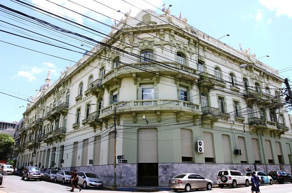 Situfin revela que enero dejó un déficit fiscal del 3,46 del PIB - La Tribuna