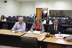Ante falta de comparecencia de la defensa se suspende juicio oral contra exministro | 1000 Noticias