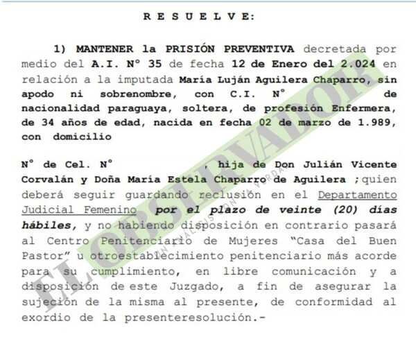 Mantienen prisión para funcionaria de IPS que habría tragado chip de celular
