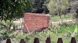 Denuncian construcción de vivienda en un camino vecinal en Acahay - Nacionales - ABC Color