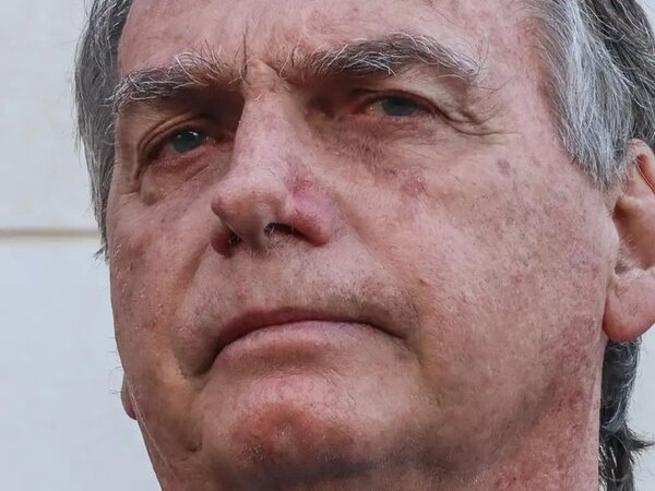 Jair Bolsonaro es objetivo de la Policía Federal en Brasil