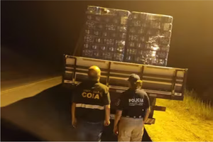 Cae en Alberdi camión con mercaderías presumiblemente de contrabando