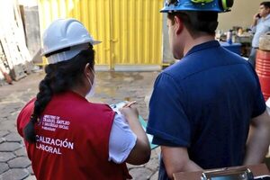 Ministerio de trabajo fiscaliza fábrica de embutidos