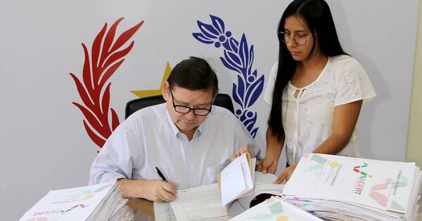 La Nación / Gobierno promueve titulación de tierras a favor de las mujeres rurales