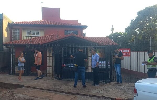 Durante asalto, roban unos G. 30 millones de cambista de CDE