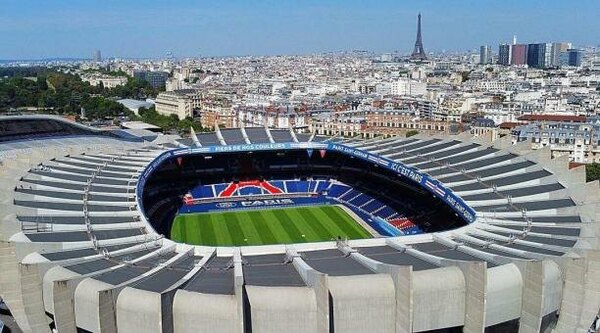 Versus / Presidente del PSG quiere abandonar definitivamente el Parque de los Príncipes