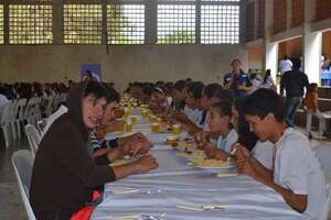 Carapeguá: anuncian que 477 escolares recibirán desde marzo el almuerzo escolar - Nacionales - ABC Color