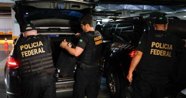 La Nación / Brasil: investigan a Bolsonaro y sus exministros por intento de golpe de Estado