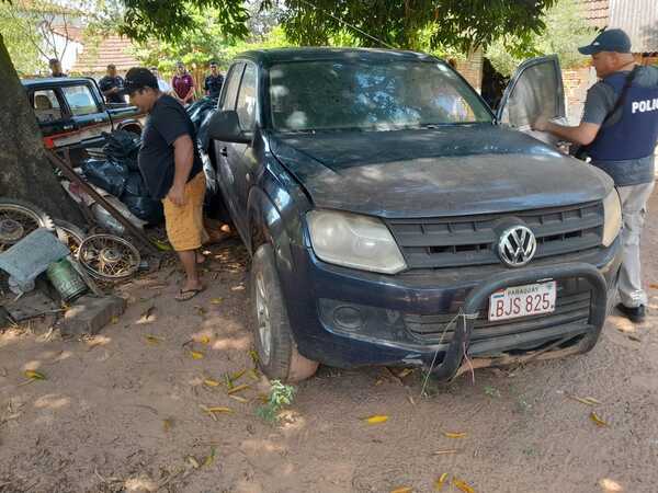ALLANAMIENTO Y SECUESTRO DE VEHÍCULO EN EL BARRIO SAN MIGUEL DE SAN PEDRO DEL PNA. - Itapúa Noticias