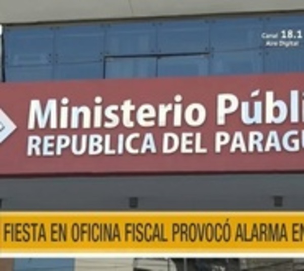 Relevación de sexo en sede fiscal terminó con evacuación del edificio - Paraguay.com