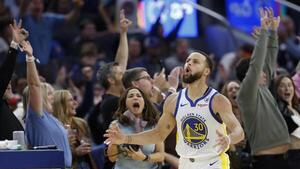 Curry y Doncic deslumbran y los Nuggets amargan a los Lakers