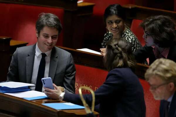 Regulador en EEUU declara ilegales llamadas automáticas con voces generadas por IA - Tecnología - ABC Color