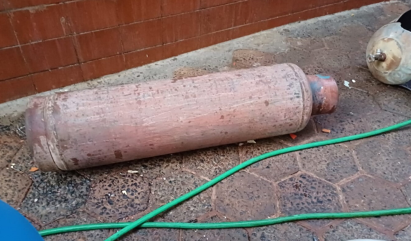 Caso Ochsi: cilindros de amoniaco estaban expuestos en un pasillo - PDS RADIO Y TV