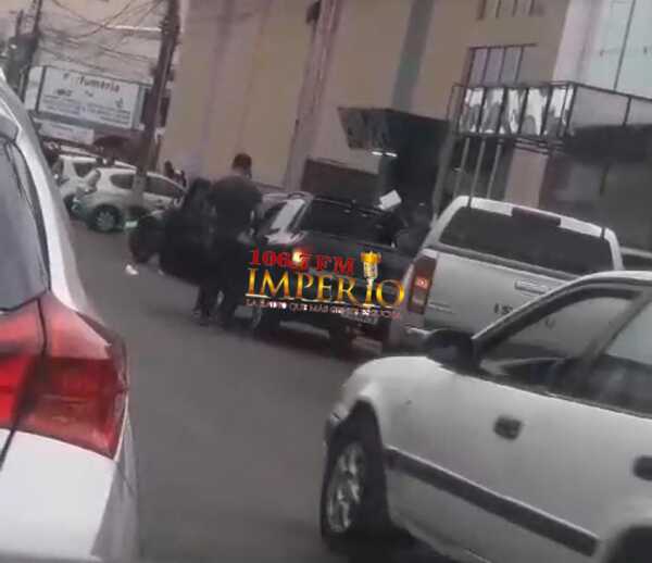 “Operativo Basalto”:  Persiguen a comerciantes y ahuyentan a turistas - Radio Imperio 106.7 FM