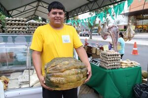 Promoviendo la agricultura familiar: Ferias ofrecen productos frescos y de calidad directamente de los productores - .::Agencia IP::.
