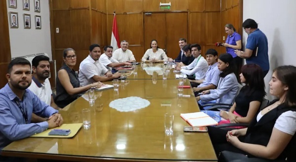 El boleto estudiantil llega a tiempo. Estudiantes y gobierno buscan soluciones tecnológicas