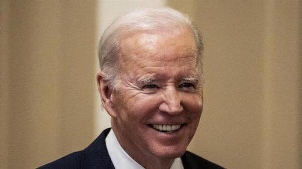 El fiscal exime a Biden, un "anciano con mala memoria", por retener material clasificado