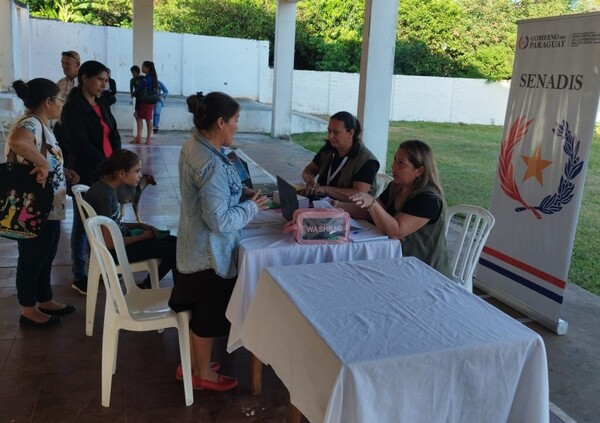 Senadis atendió a 34 personas con discapacidad en Juan de Mena - .::Agencia IP::.