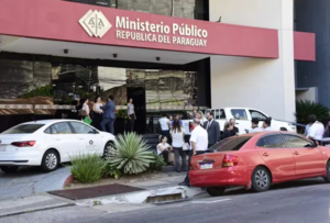 Trasladan a fiscal luego de polémica por revelación de sexo en Fiscalía - PDS RADIO Y TV