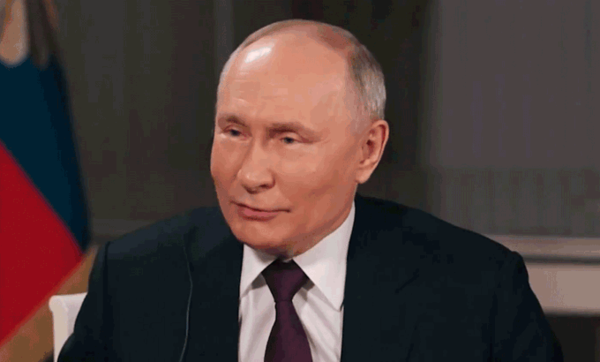 Putin asegura no tener reclamos territoriales en Europa y no le interesa enviar tropas a otros países
