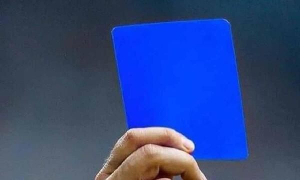 La tarjeta azul, la última novedad en el fútbol profesional – Prensa 5