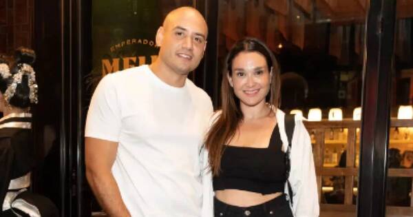 La Nación / ¡Lali González se dejó ver junto a su nuevo amor!