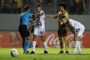 Anderson Daronco, el juez de la vuelta entre Nacional y Aucas - Nacional - ABC Color