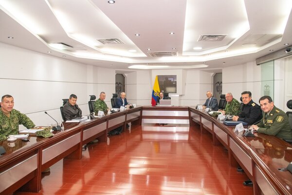Gustavo Petro denuncia intento de golpe en Colombia - La Tribuna