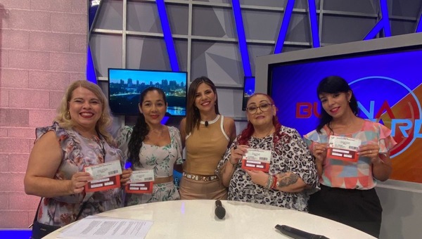 Emocionantes historias de amor se premian en la promo "Volvé a flecharte" del Trece - trece