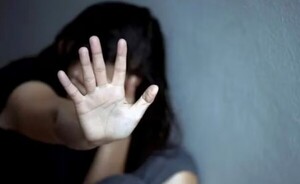 Condenan a un hombre que agredió a su pareja