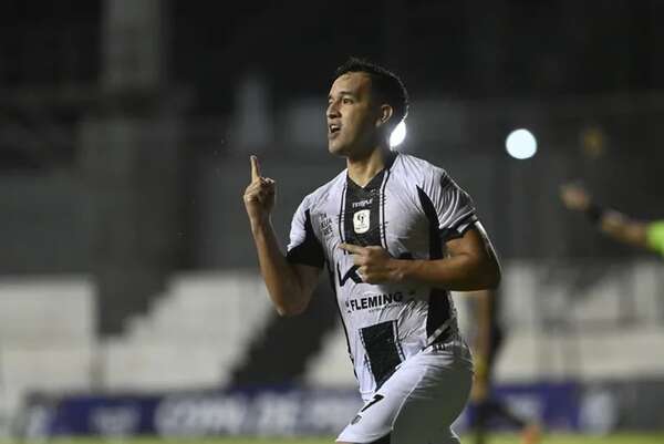 Sportivo Trinidense vs. Tacuary: Camacho lidera el primer triunfo del Buque - Tacuary - ABC Color