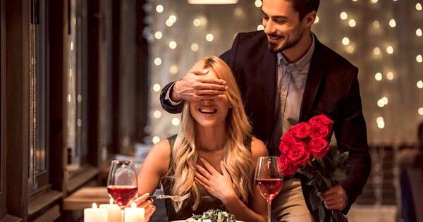 La Nación / Veladas para los enamorados - HOTELES Y CLUBES ]