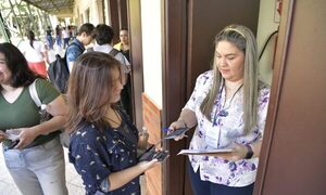 Hoy se realiza el examen de la convocatoria 2024 de las Becas del Gobierno en 13 sedes – Diario TNPRESS