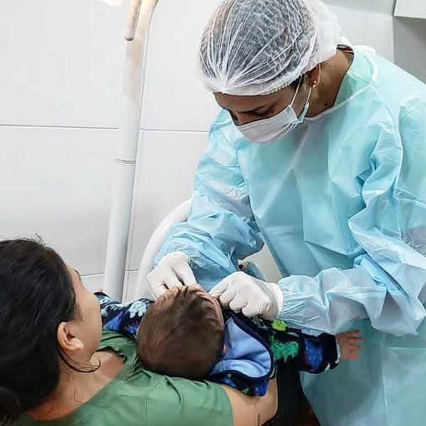 Centro Odontológico del IPS implementa salud bucal en gestantes y bebés de 0 a 36 meses | 1000 Noticias