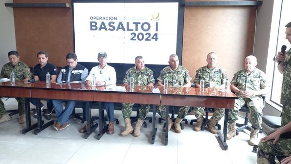 Operación BASALTO FASE l – 2024: Destruyeron 161 hectáreas de cultivo de marihuana | 1000 Noticias